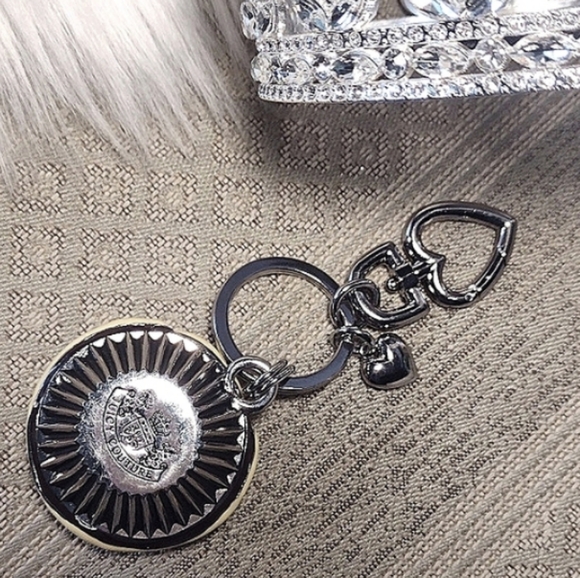 Juicy Couture Y2K Cupcake Charm or Keychain - Picture 9 of 16